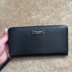 Kate Spade Black Zip Wallet